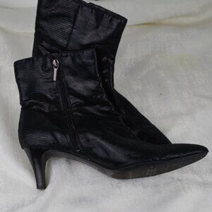 BANDOLINO WOMENS 10 BLACK HEELED ANKLE BOOTS SHOES